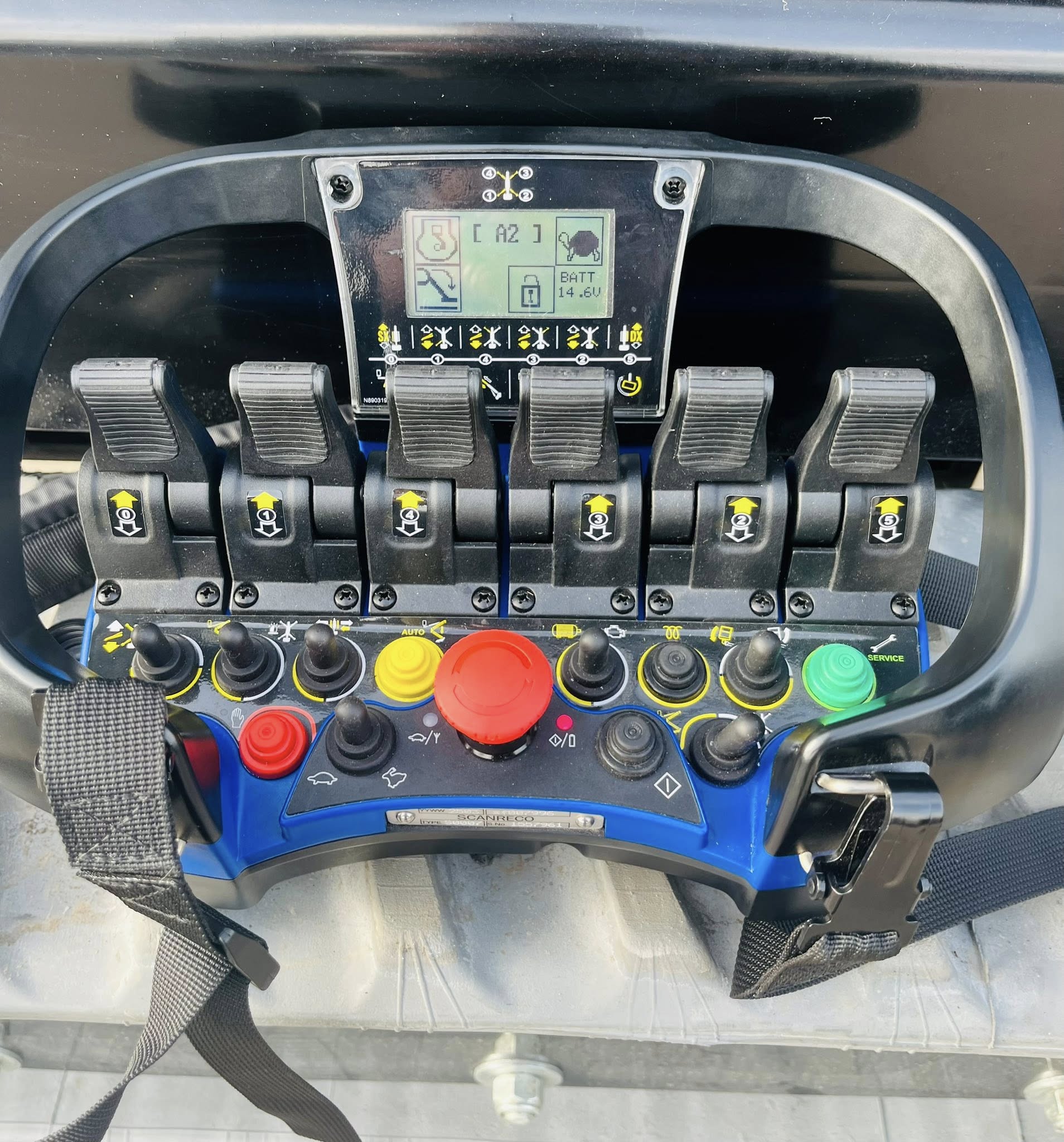 TRCS 240 E - obrazek 5